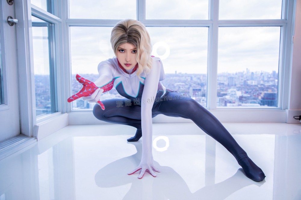 Misswarmj_Spider_Gwen_6.jpg