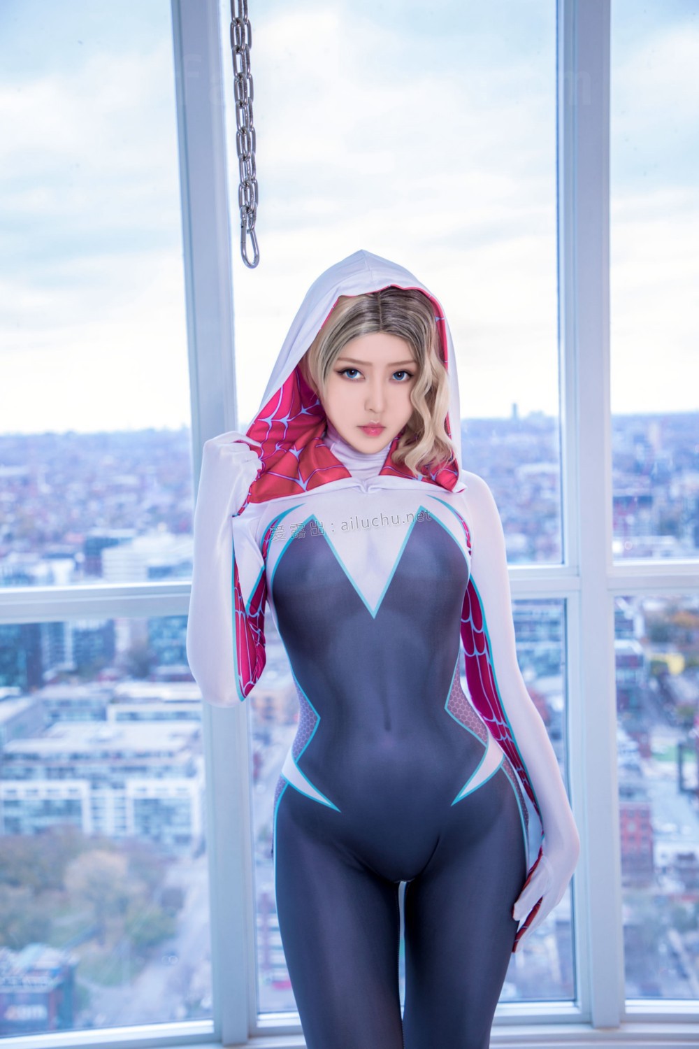 Misswarmj_Spider_Gwen_7.jpg